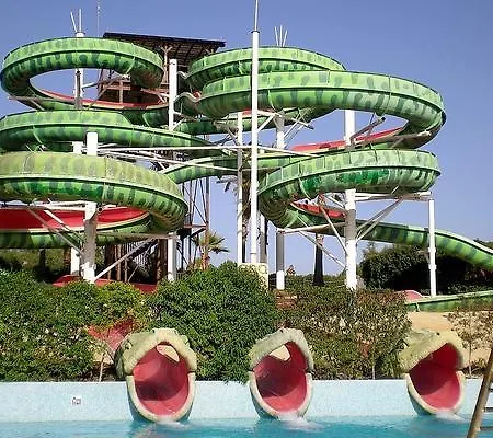Campingplatz Chaletrent - Chalets Frejus 4*