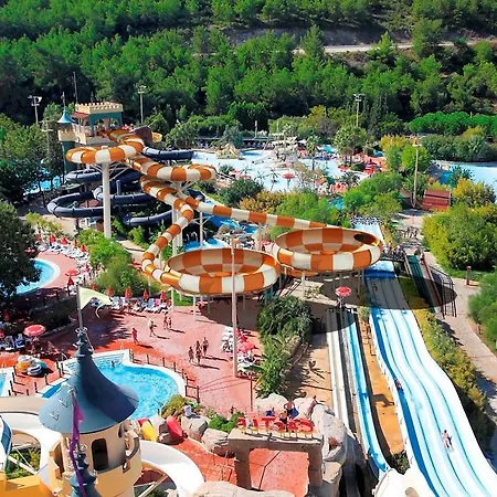 Campingplatz Chaletrent - Chalets Frejus