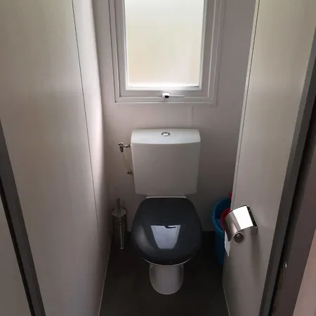 Campingplatz Chaletrent - Chalets Frejus 4*