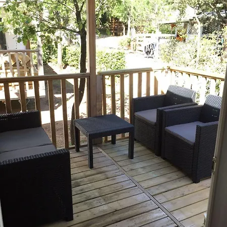 Campingplatz Chaletrent - Chalets Frejus